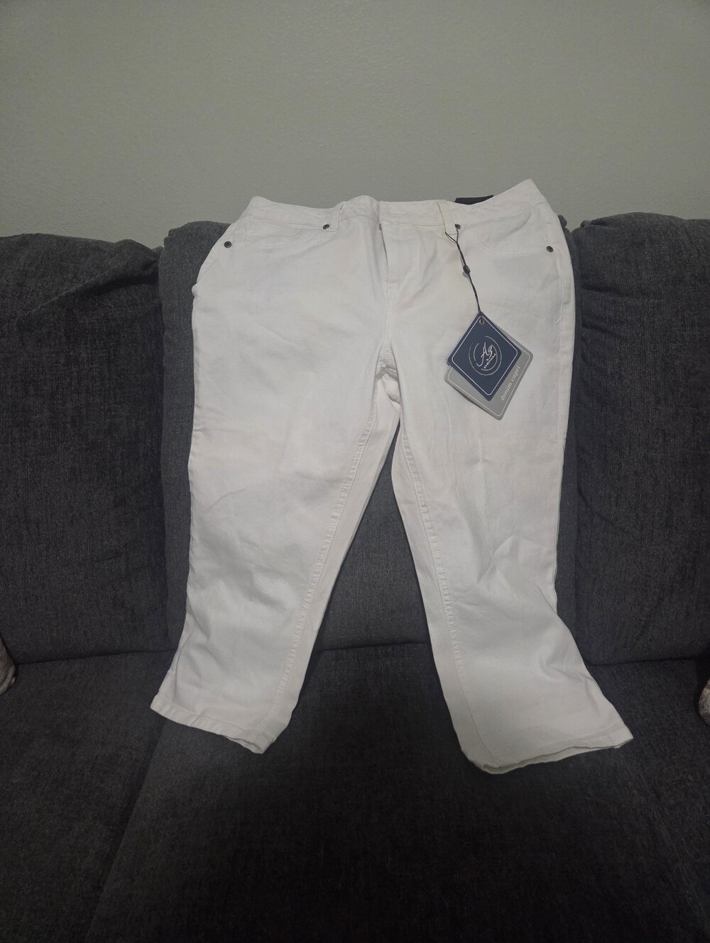 AG Denim White Cropped Jeans - Size 8